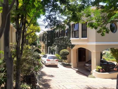 House For Sale in Waterkloof Ridge, Pretoria